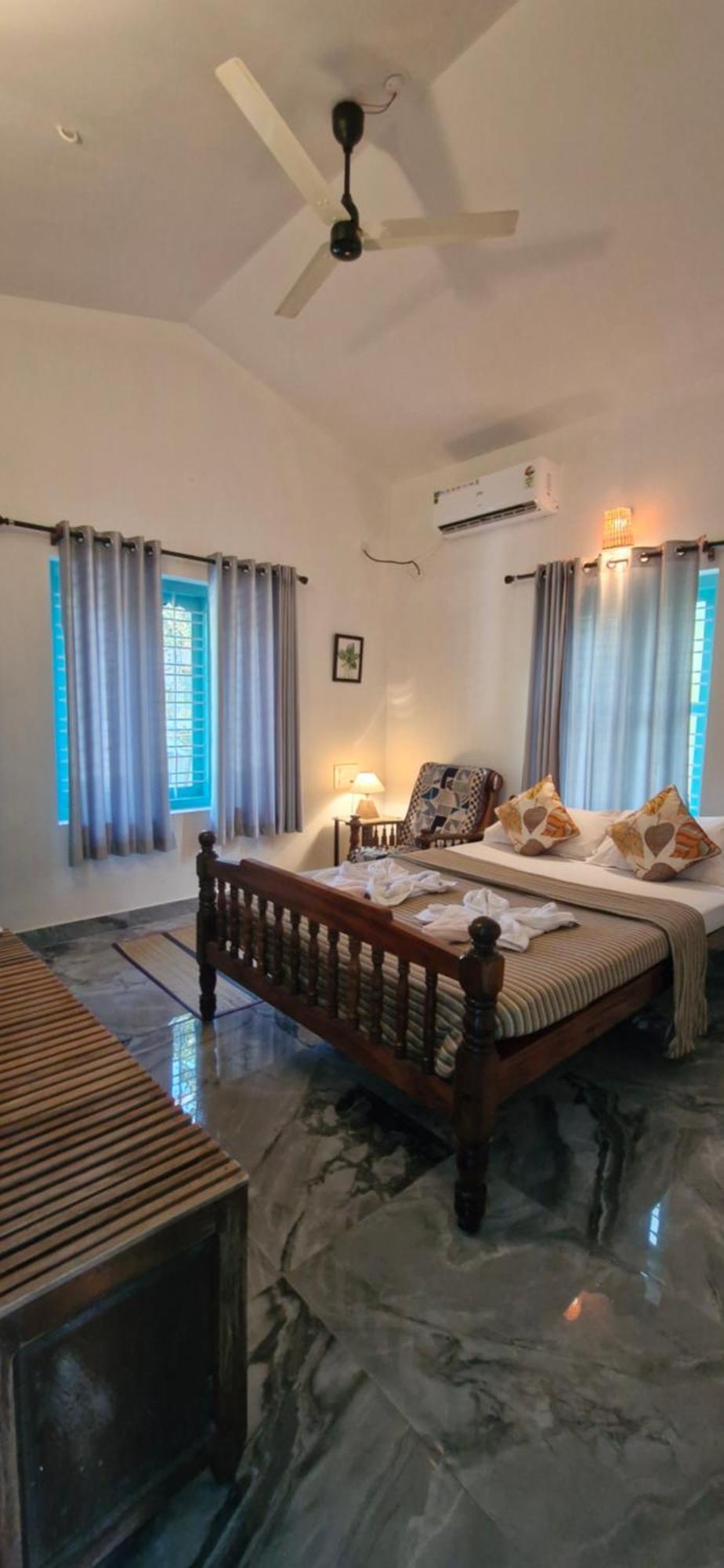 Blue Cove Villa Varkala Bagian luar foto